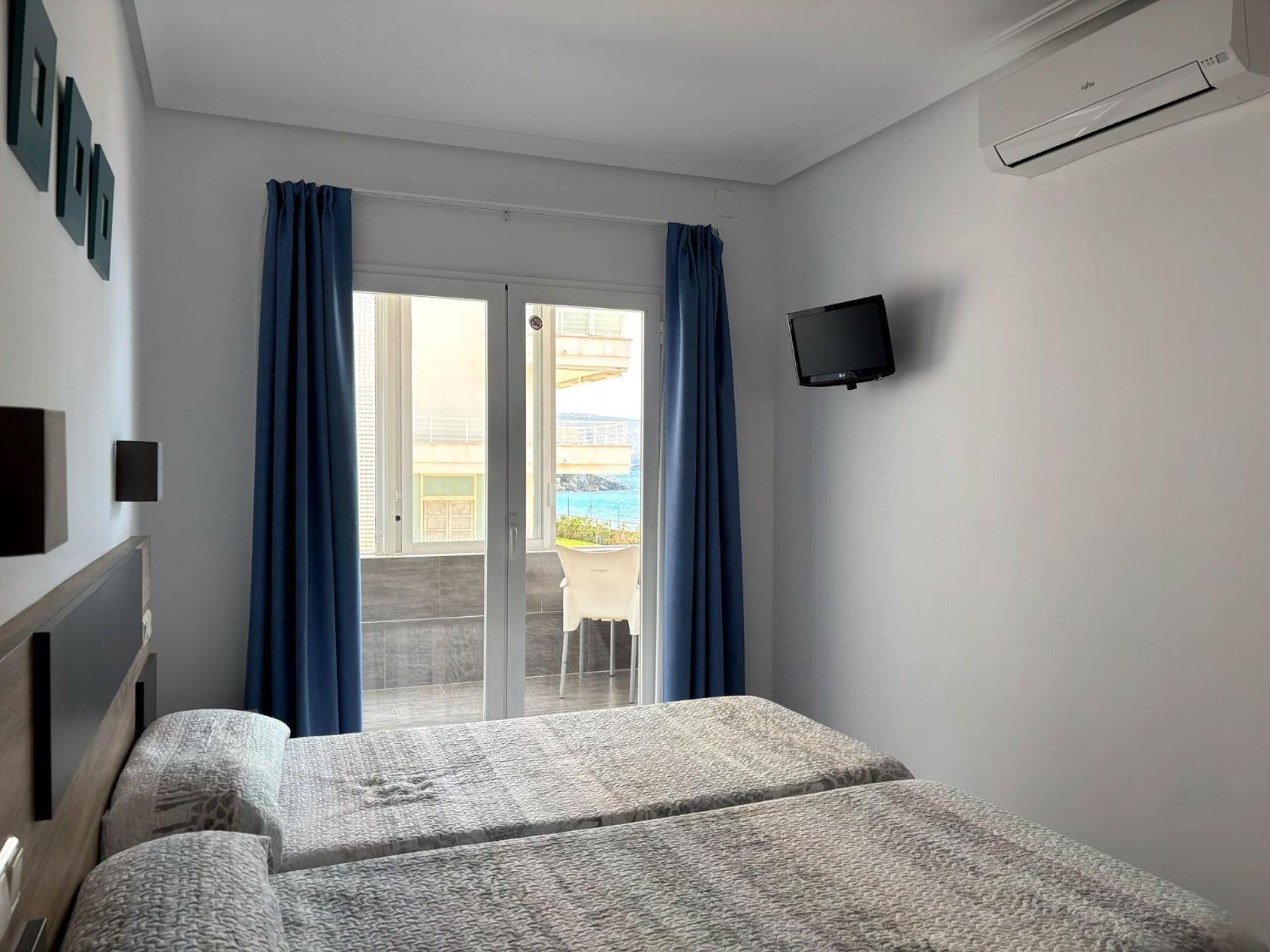 Hostal El Trovador Altea Exterior photo