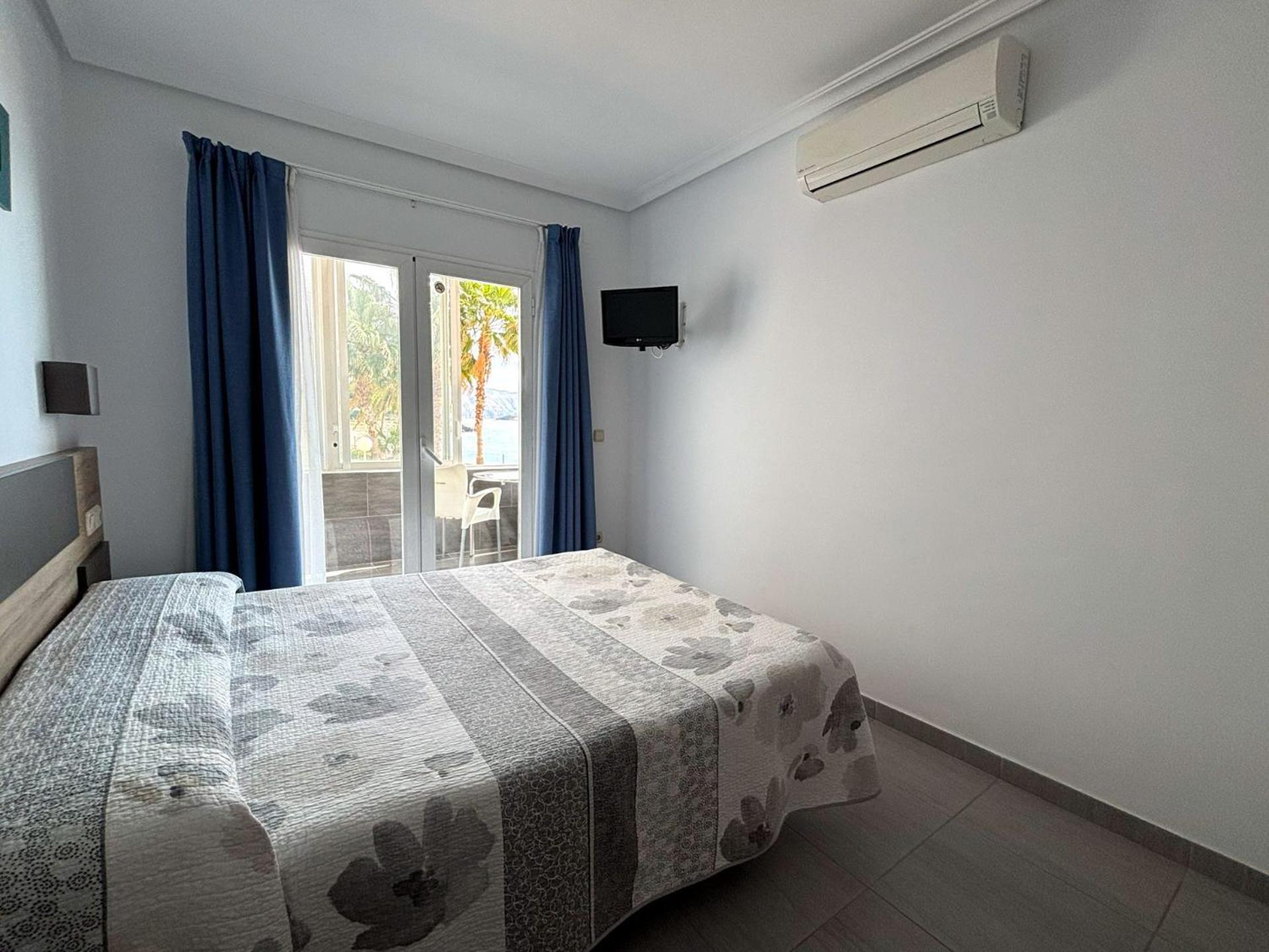 Hostal El Trovador Altea Exterior photo
